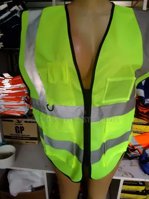 Safety Reflector Jacket With Multiple Pockets