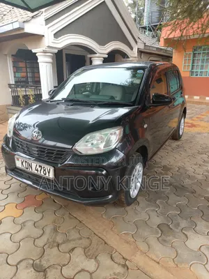 Toyota Passo 2016 Black