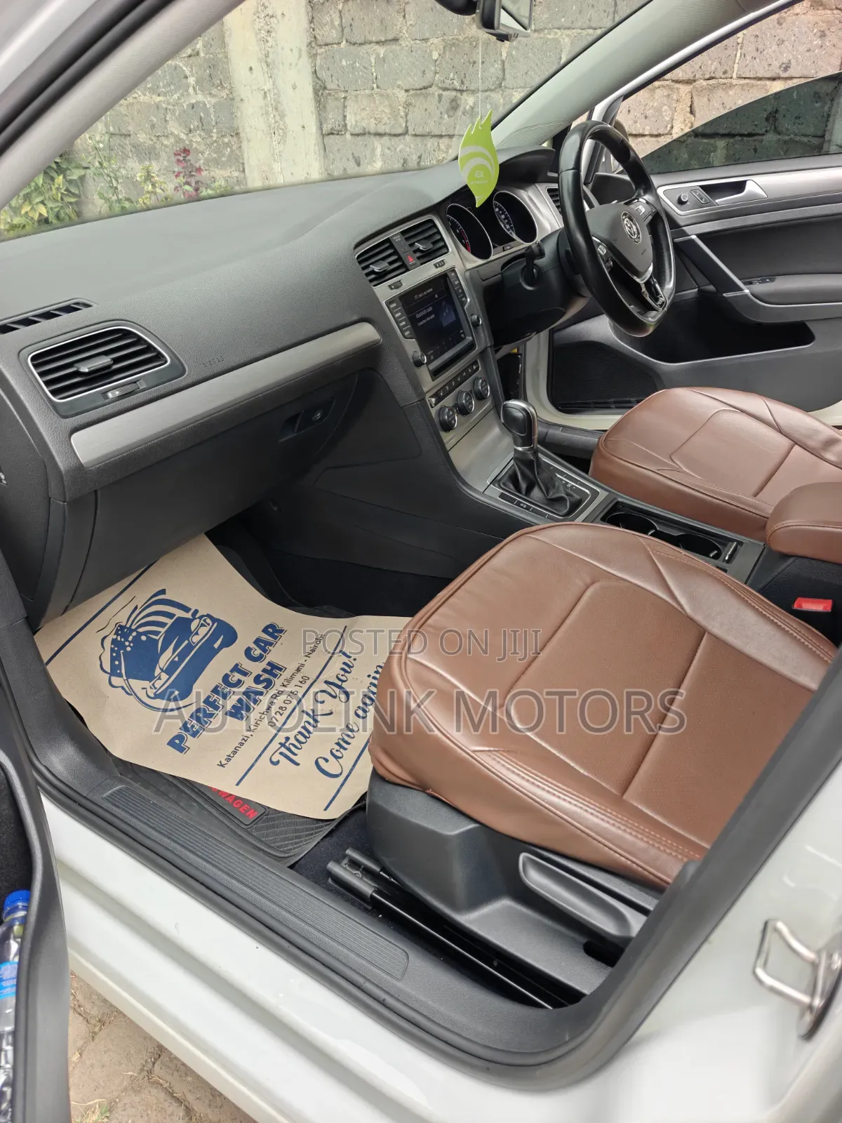 Volkswagen Golf 2016 White