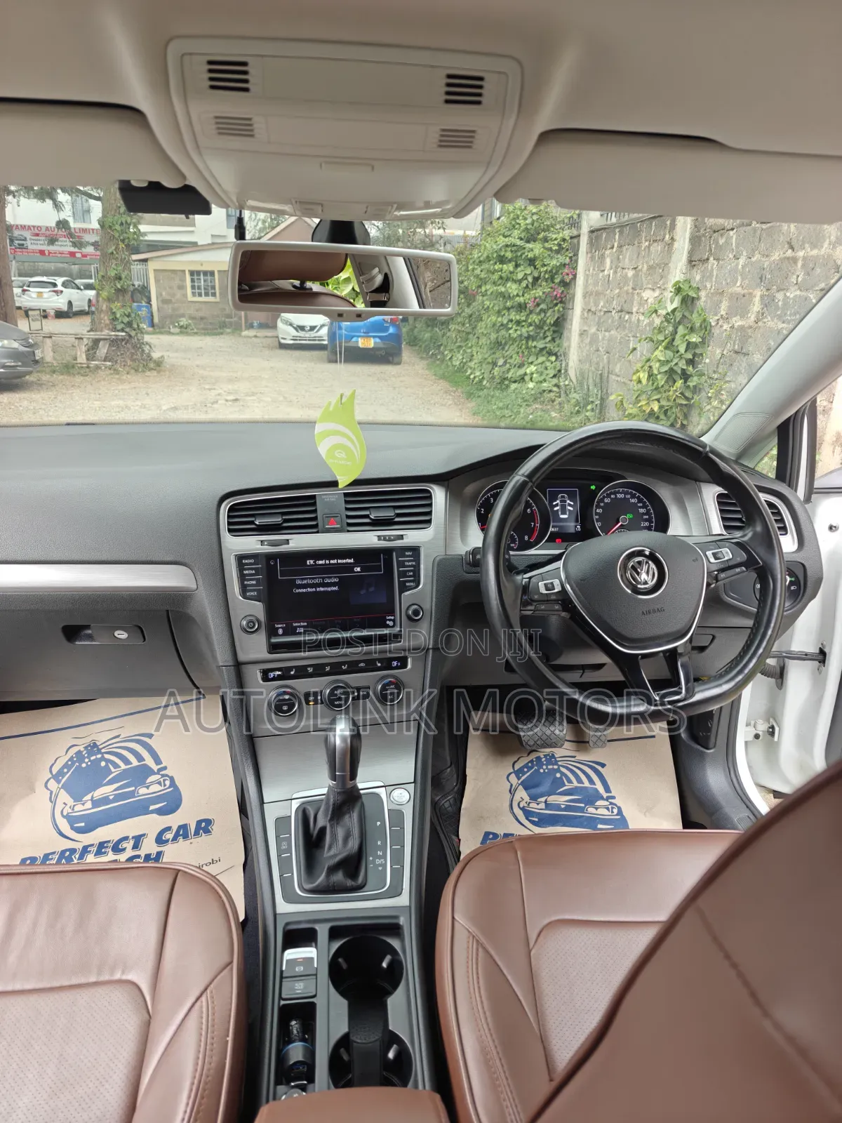 Volkswagen Golf 2016 White