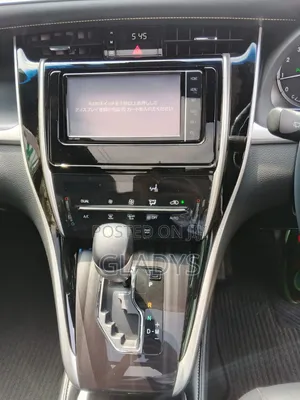 Toyota Harrier 2019 Pearl