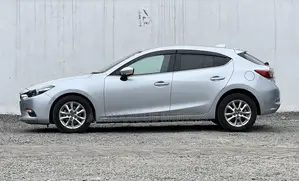 Mazda Axela 2018 Silver