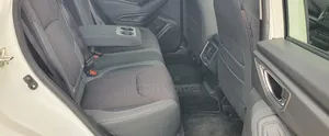 Subaru Forester 2018 Pearl