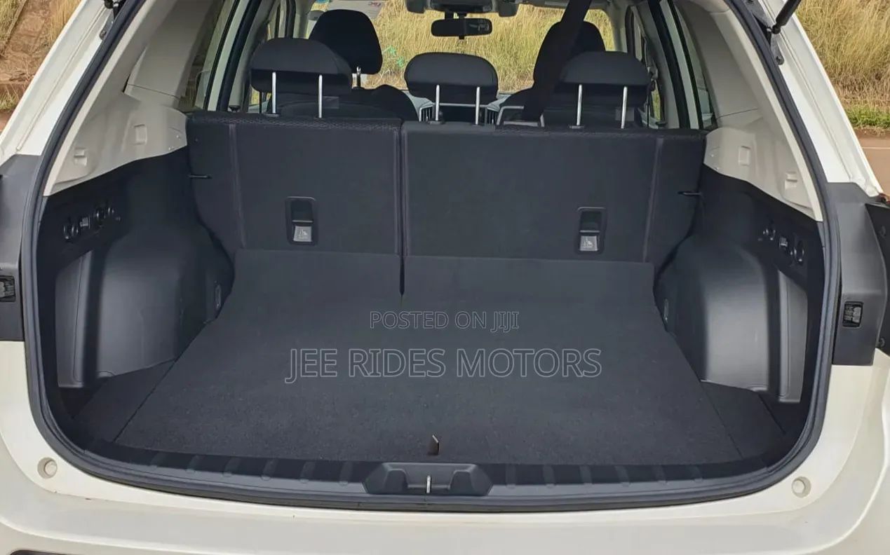 Subaru Forester 2018 Pearl