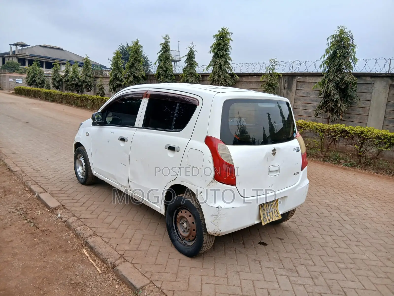 Suzuki Alto 2014 White