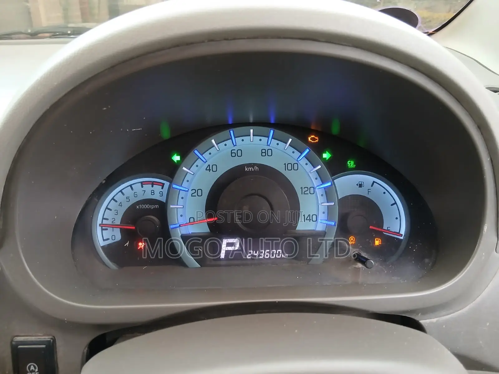Suzuki Alto 2014 White