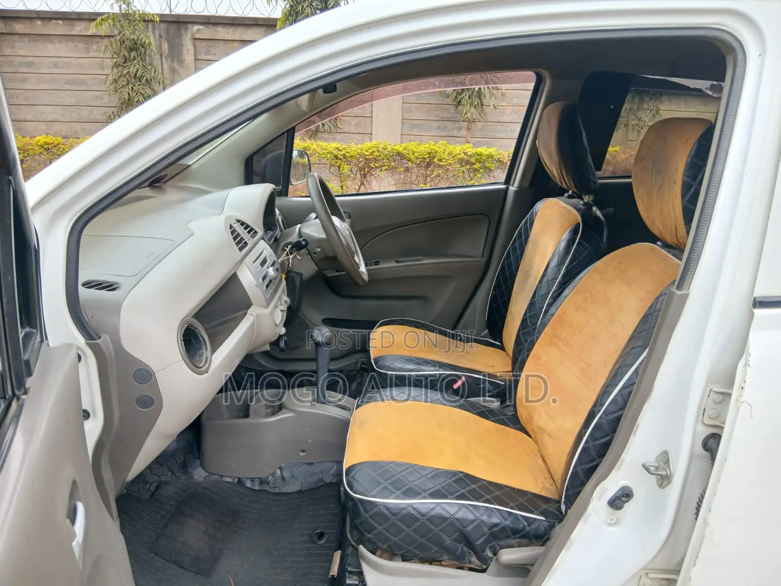 Suzuki Alto 2014 White