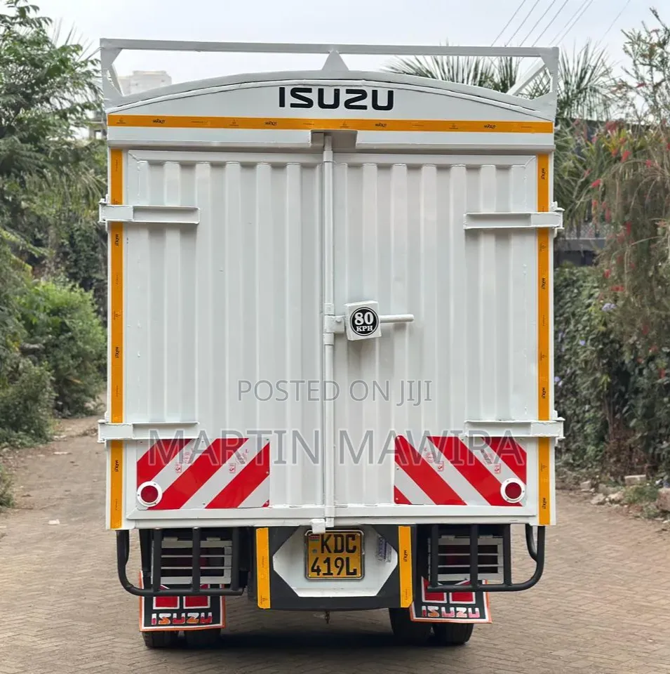 Isuzu NMR Lorry