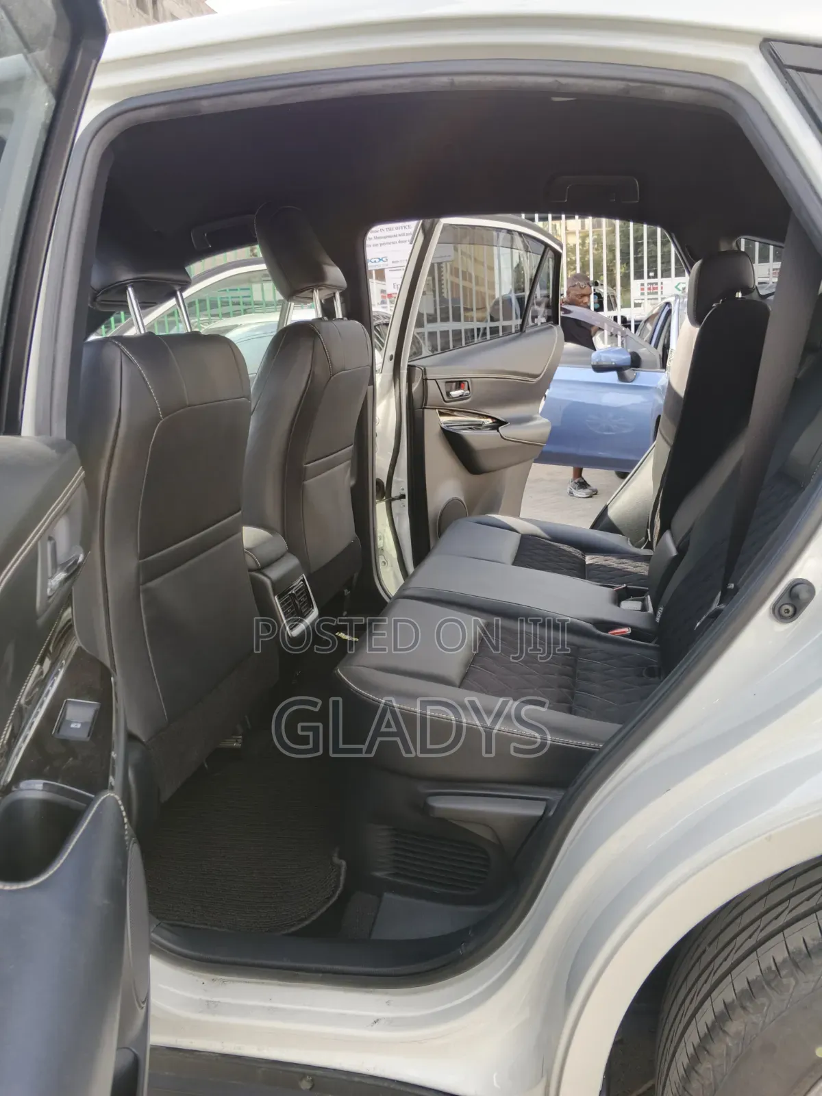 Toyota Harrier 2019 White