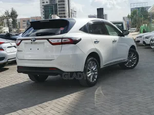 Toyota Harrier 2019 White