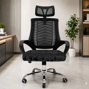 Swivel Mesh Headrest Meeting Chair.