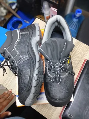 Industrial Safety Boots