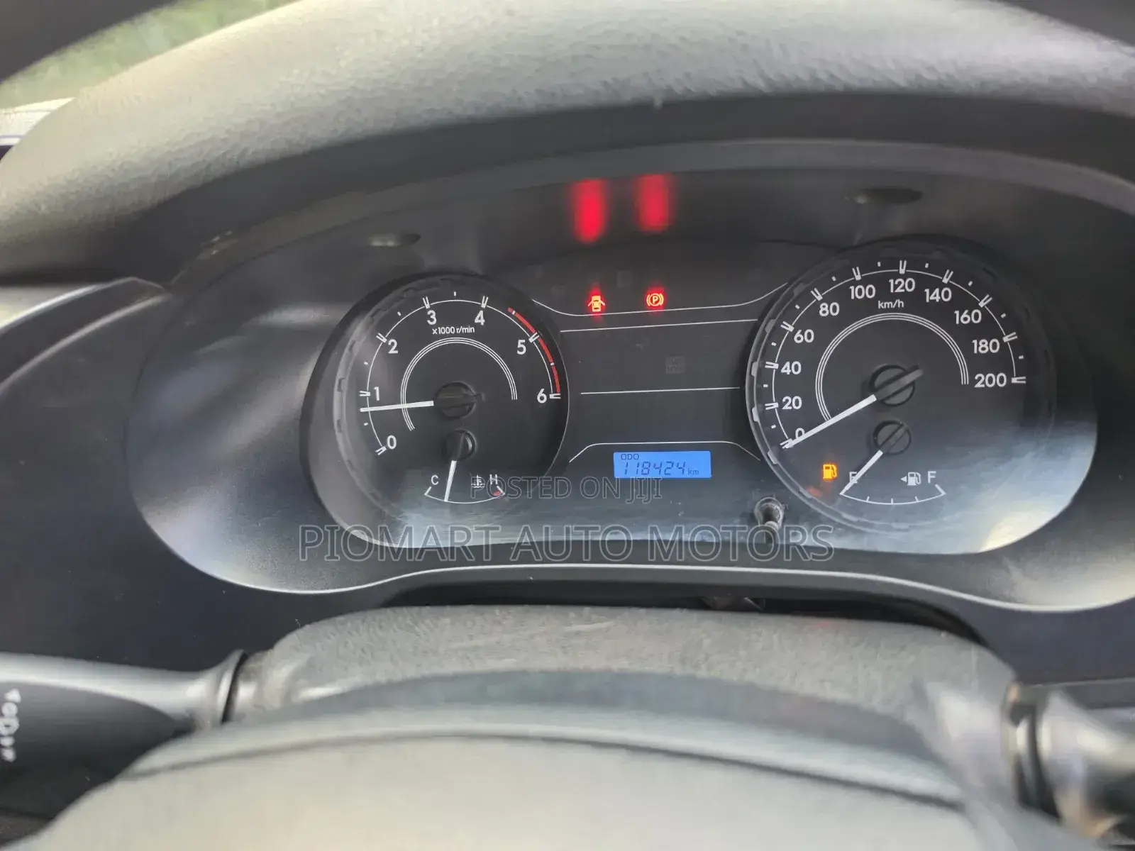 Toyota Hilux 2016 Gray