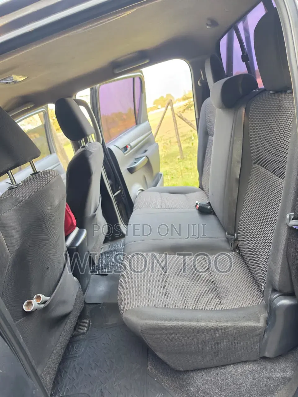Toyota Hilux 2016 Gray