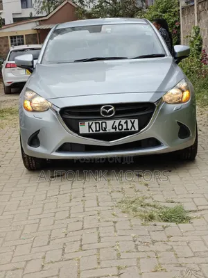 Mazda Demio 2017 Silver