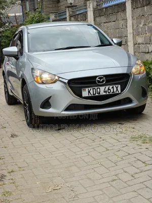 Mazda Demio 2017 Silver