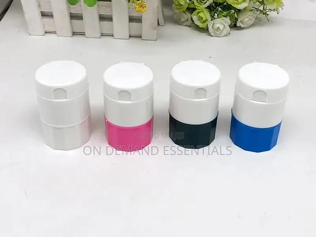 4 in 1 Pill Cutter - thumbnail 3