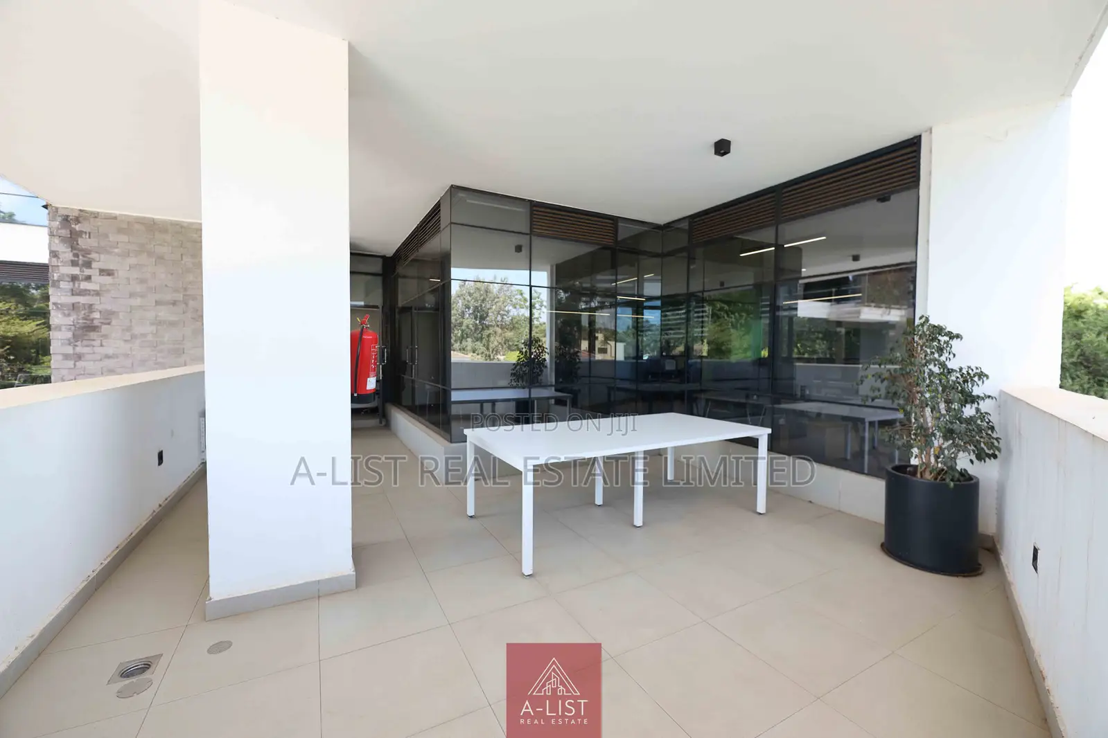 3918 SQFT Open Executive Office Space for Rent in Lavington