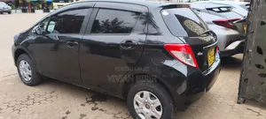 Toyota Vitz 2012 Black