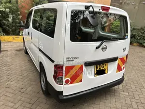Nissan NP200 2014 White