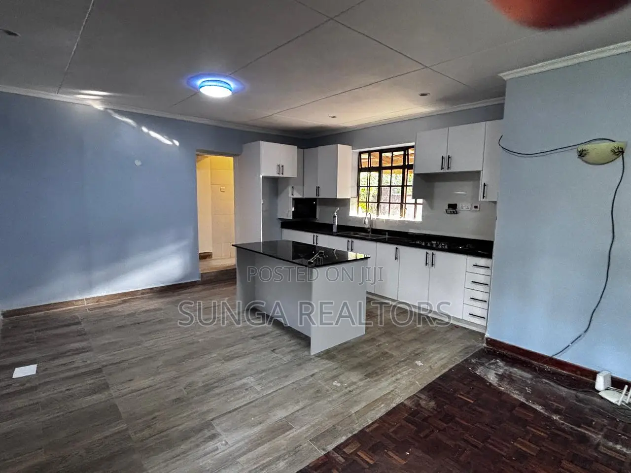 2bdrm Bungalow in Kitisuru for rent