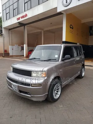 Toyota bB 2004 Gray