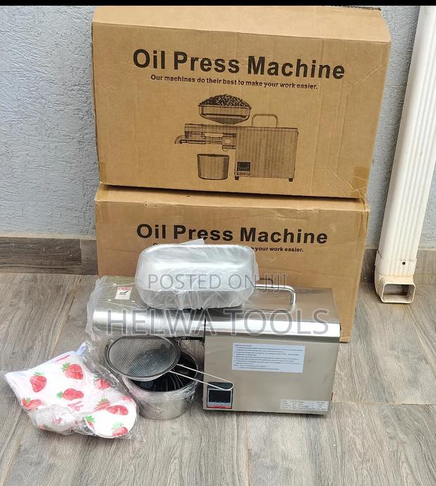 Oil Press/Oil Press - main view