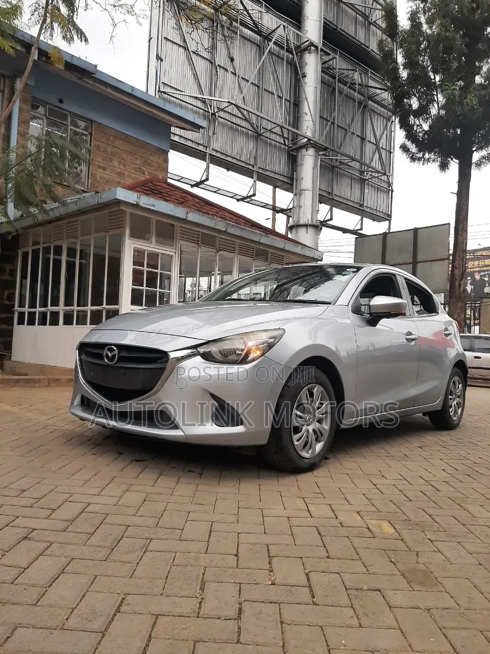 Mazda Demio 2018 Gray