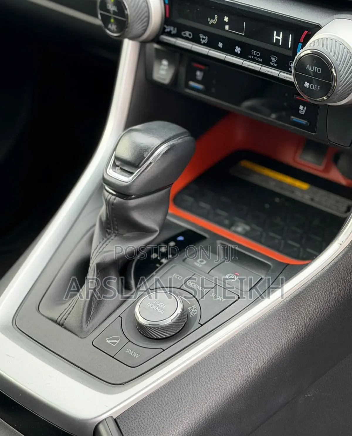 Toyota RAV4 2019 Red