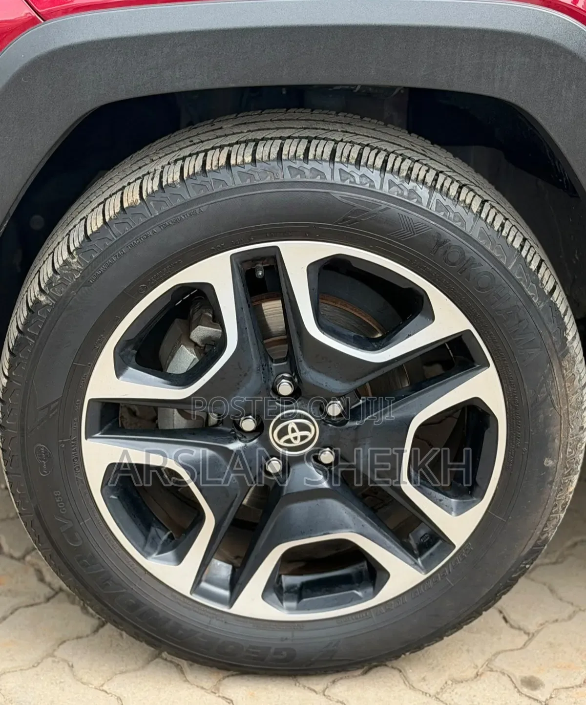 Toyota RAV4 2019 Red
