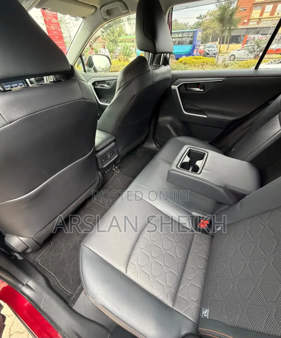 Toyota RAV4 2019 Red