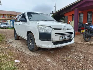 Toyota Succeed 2019 White