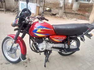 New Bajaj Boxer 125 2024 Red