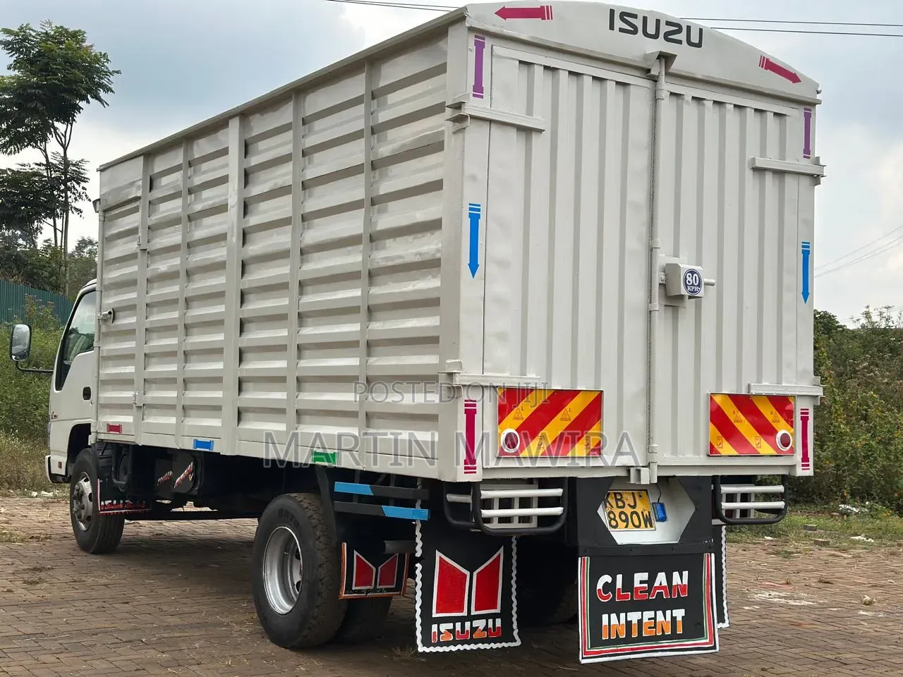 NPR Isuzu Cover Body