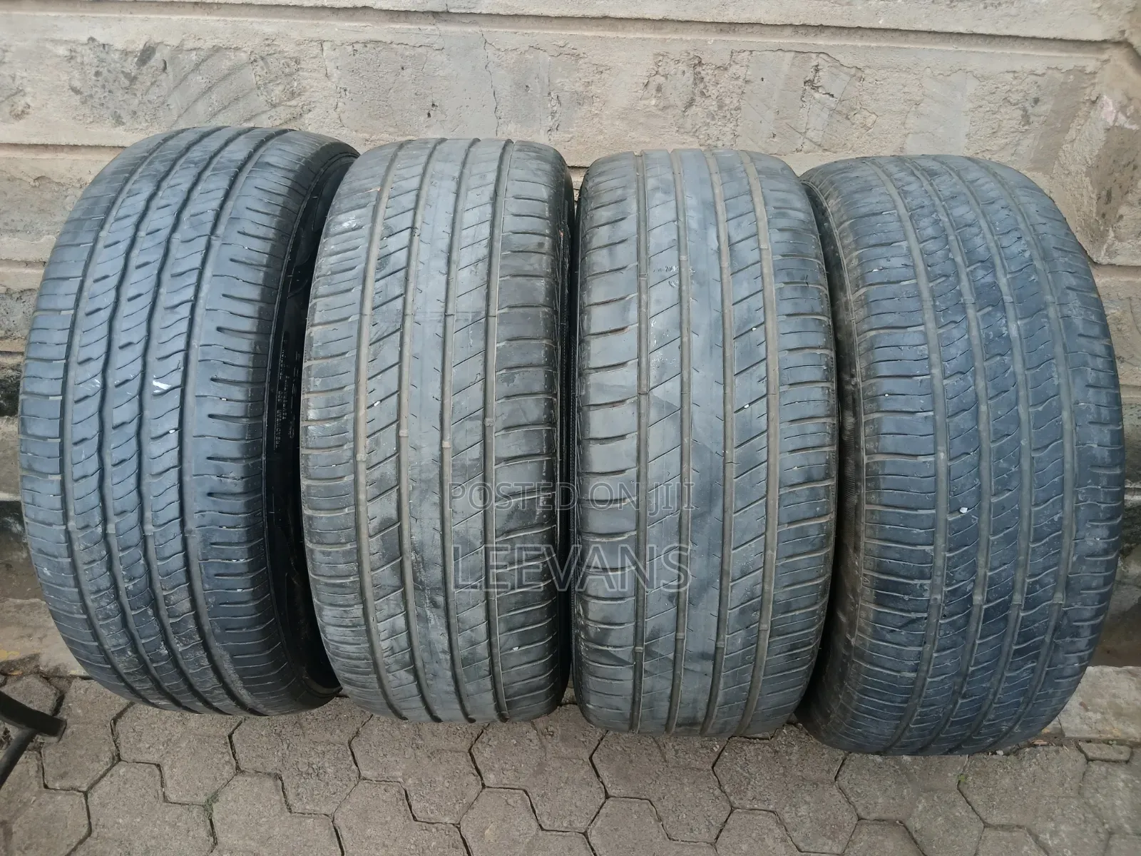 Tyres 255/55/R19
