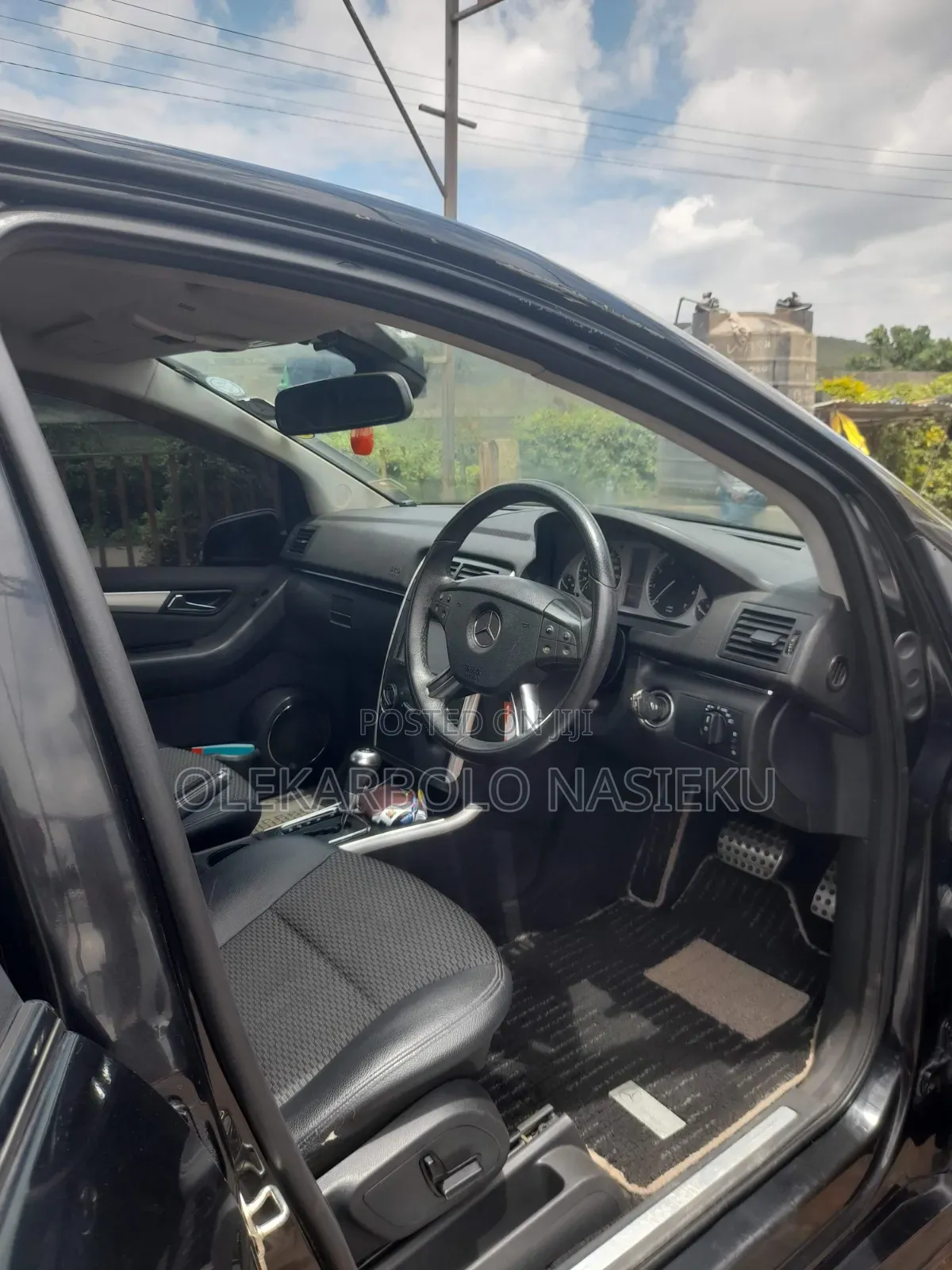 Mercedes-Benz B-Class 2012 Black