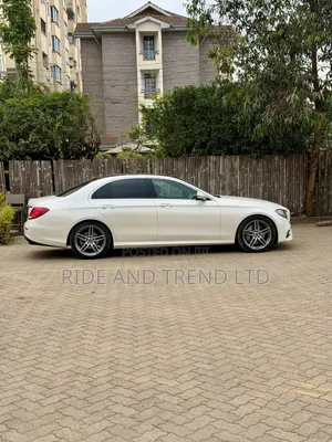 Mercedes-Benz E200 2020 White