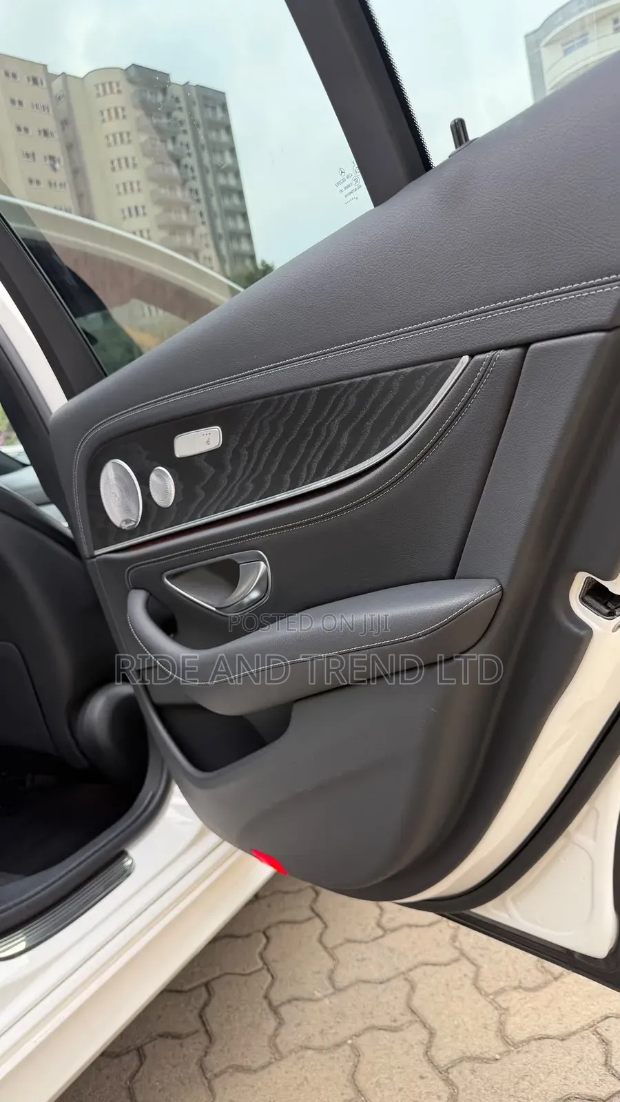 Mercedes-Benz E200 2020 White