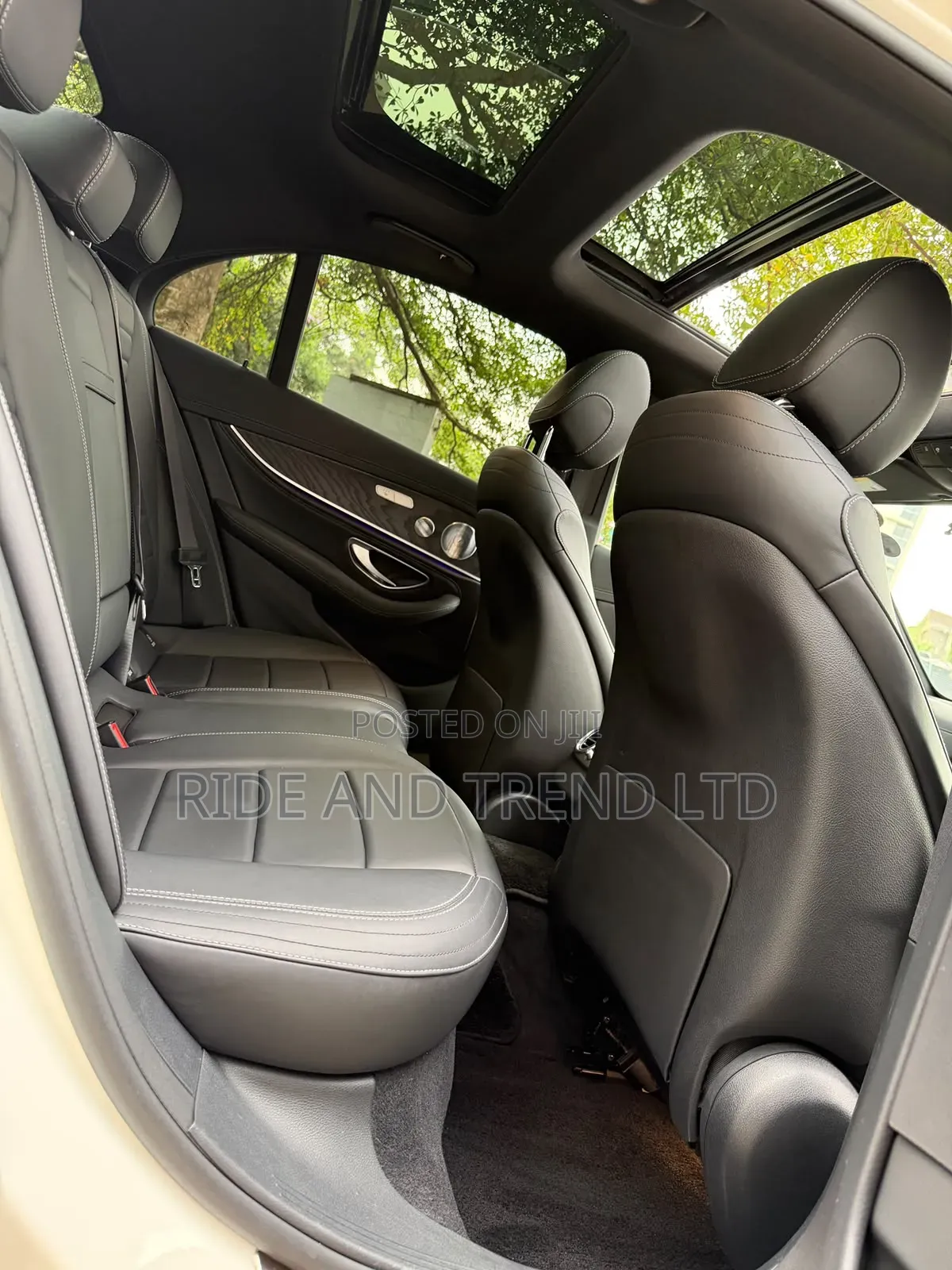 Mercedes-Benz E200 2020 White