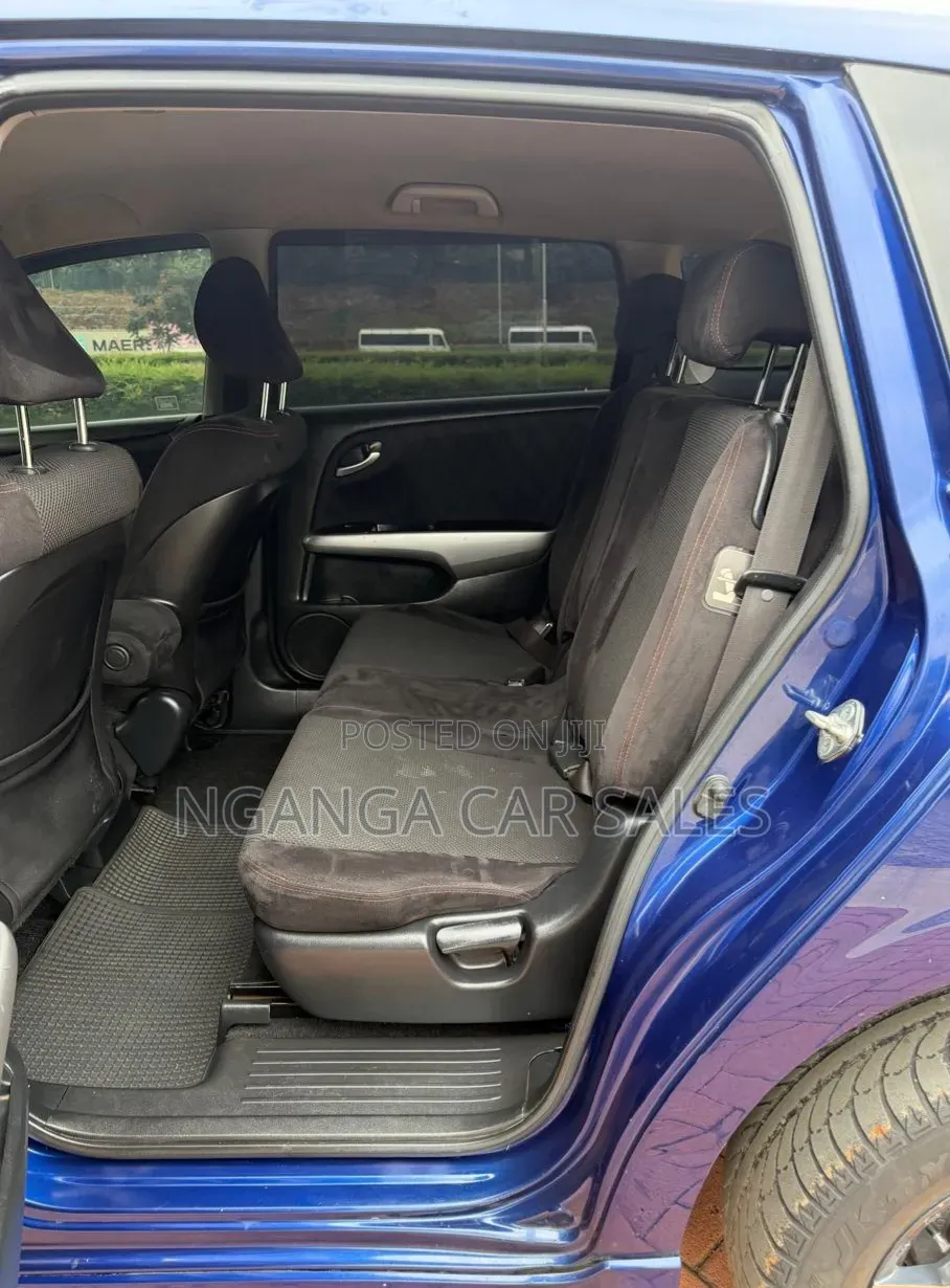 Honda Stream 2010 Blue