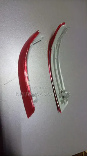 Rear Reflector Sylphy ,Wingroad