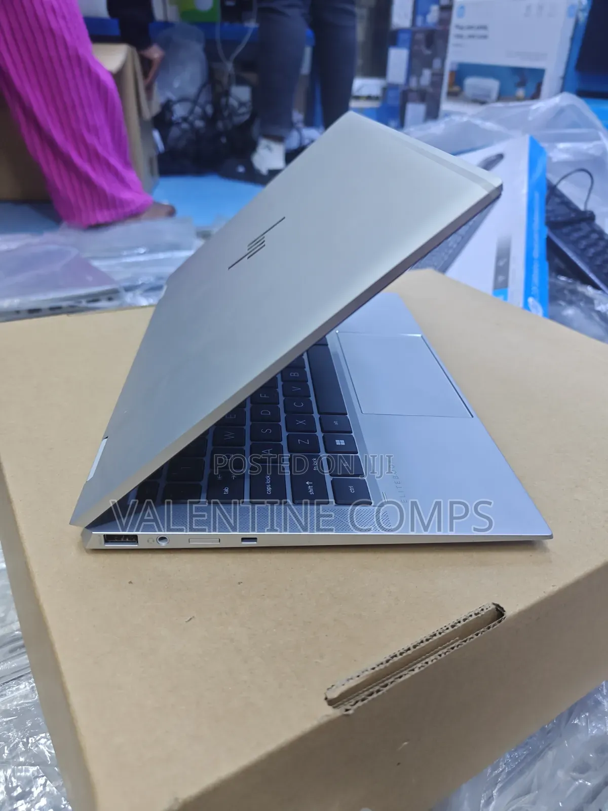 Laptop HP EliteBook 830 G8 16GB Intel Core i7 SSD 512GB