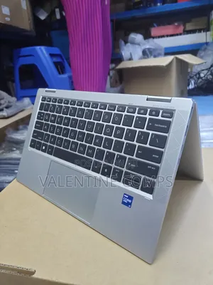 Laptop HP EliteBook 830 G8 16GB Intel Core i7 SSD 512GB