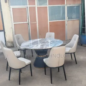 Round Top Marble Dinning Tabland 6 Chairs