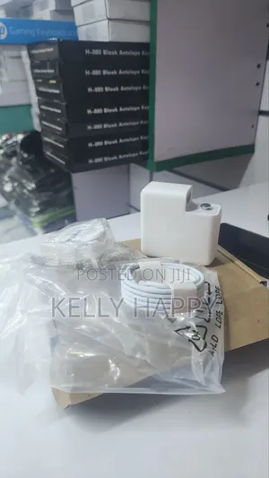 MacBook Typec Charger Available