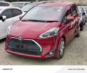 Toyota Sienta 2019 Red