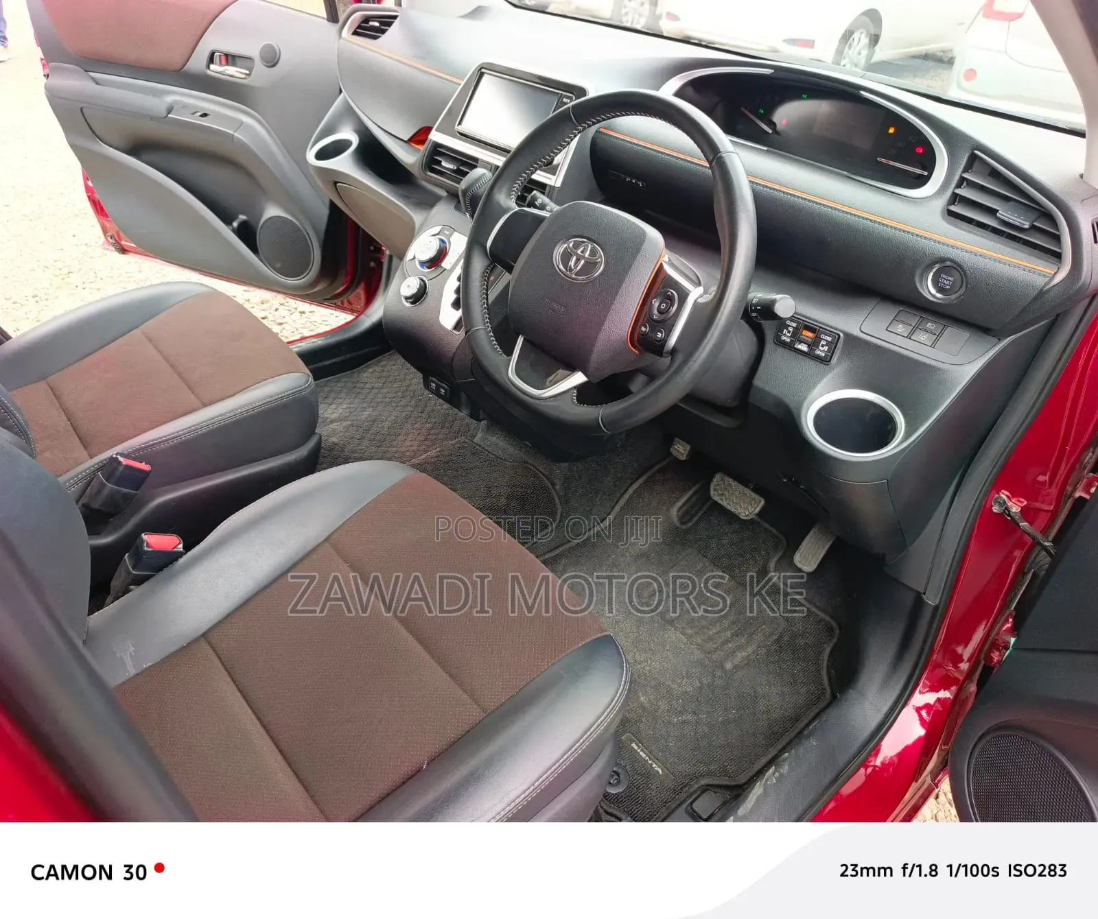 Toyota Sienta 2019 Red