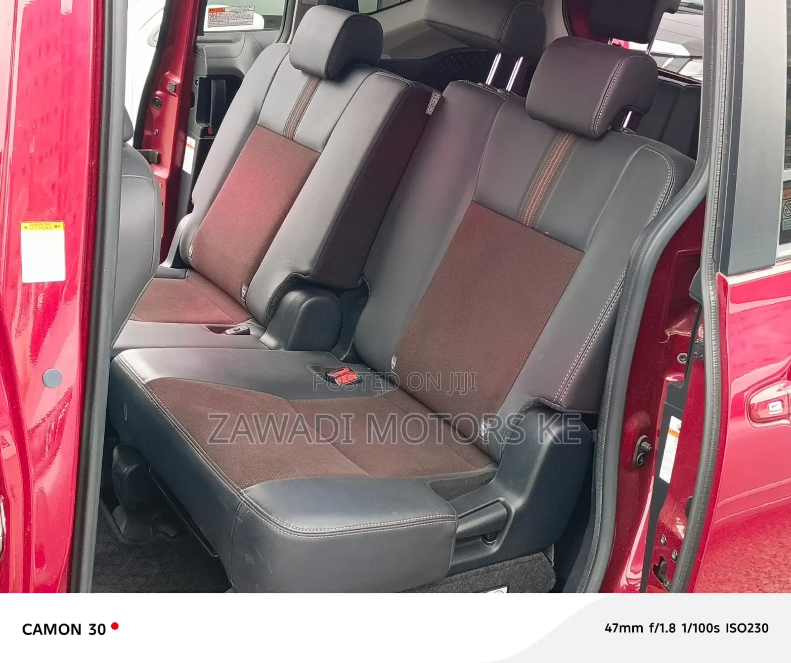 Toyota Sienta 2019 Red