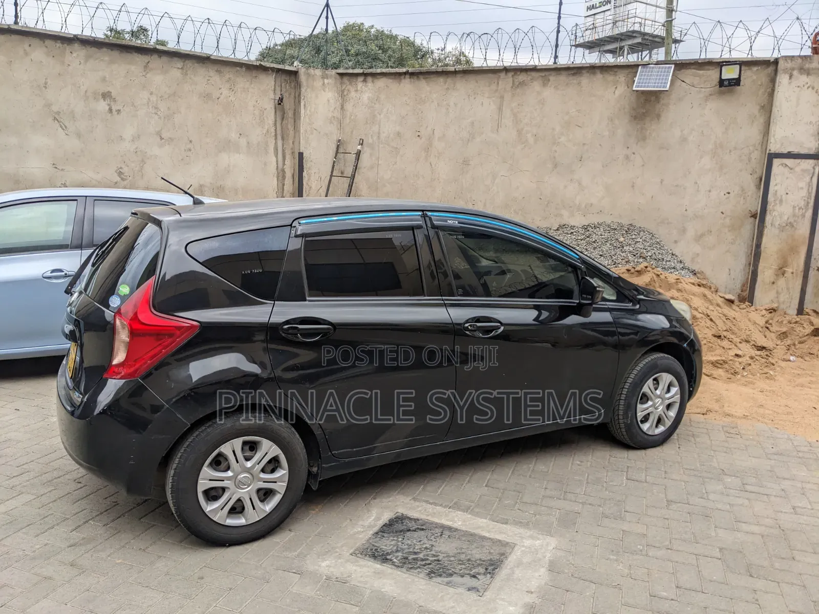 Nissan Note 2015 Black