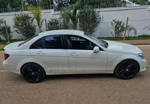 Mercedes-Benz C200 2014 White